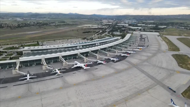 Ankara Esenboğa Havalimanı'ndan Kalkan İş Jeti Düştü İddiası