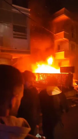 İstanbul Ümraniye'de Korkutan Yangın
