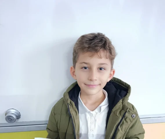Menenjit Tedavisi Gören İlkokul Öğrencisi Hayatını Kaybetti