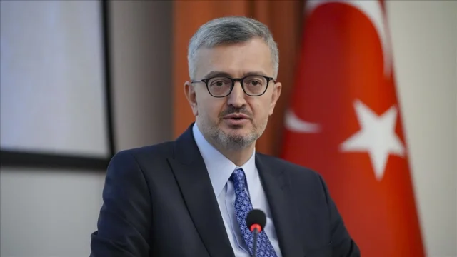İletişim Başkanı Duran: Enkaza Ulaşıldı, Çalışmalar Sürüyor