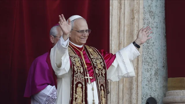 Noel Öncesi Papa'dan Dünyaya Barış Çağrısı