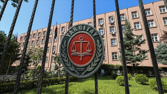 Yargıtaydan 'iş yerindeki zorlayıcı sebepten işten çıkarmada da ihbar tazminatı ödenmeli' kararı