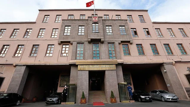 Milli Savunma Bakanlığı 109 memur ve 1349 sözleşmeli personel istihdam edecek