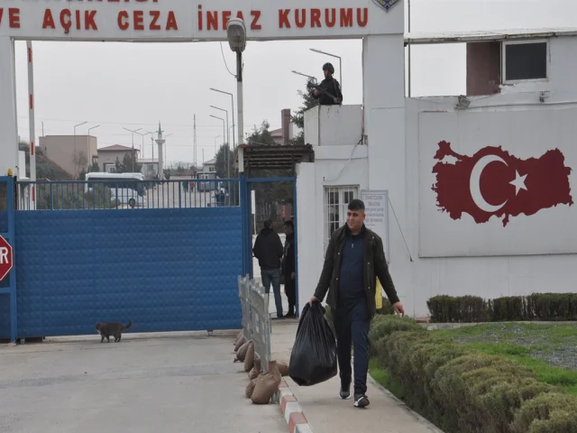 Gaziantep'te 11. Yargı Paketi sonrası tahliyeler sürüyor