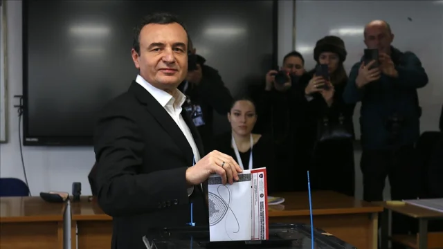 Kosova'da Kurti Zaferini İlan Etti: Hükümet Hızla Kurulacak!