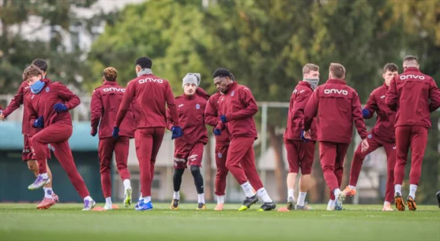 Trabzonspor'da Galatasaray maçının hazırlıkları sürüyor