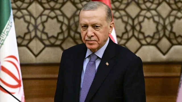 Cumhurbaşkanı Erdoğan, Nijer Cumhurbaşkanı Tchiani ile telefonda görüştü