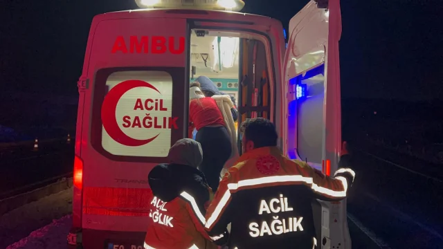 Gizli Buzlanma Faciası: Nevşehir’de Bir Otomobil Tarlaya Uçtu