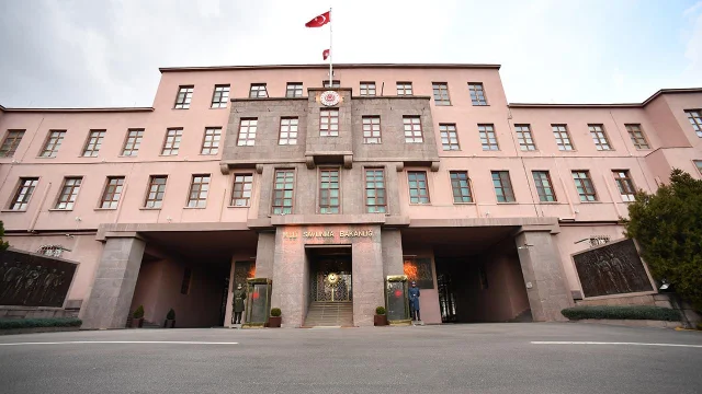 MSB, Mehmetçiğin yeni yıl mesajını paylaştı
