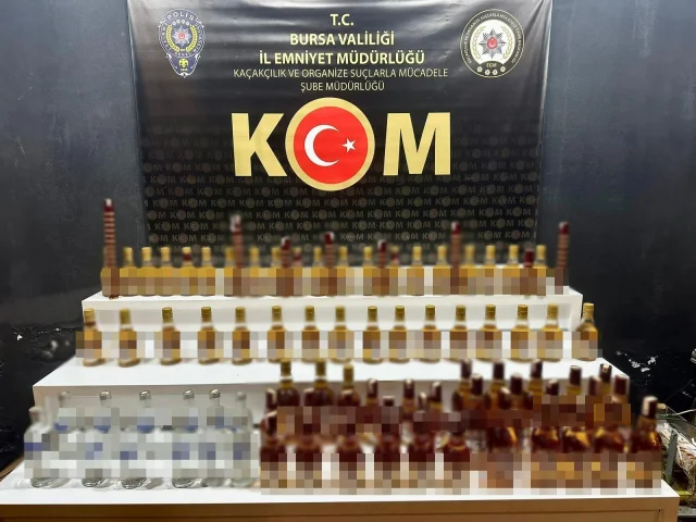 Bursa'da 98 adet sahte alkol ele geçirildi: 2 kişi gözaltına alındı