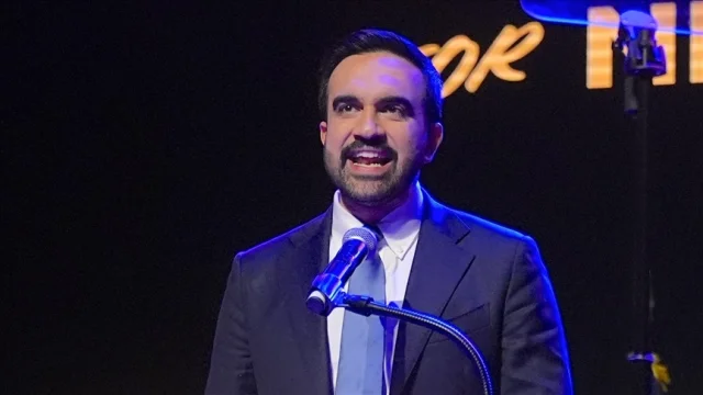 New York'ta Yeni Dönem: Mamdani'den Tarihi Yemin Töreni!