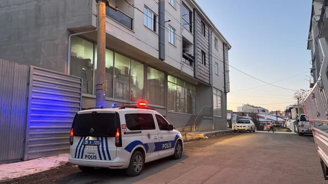 Eskişehir'de Sobadan Sızan Gaz Bir Aileyi Etkiledi