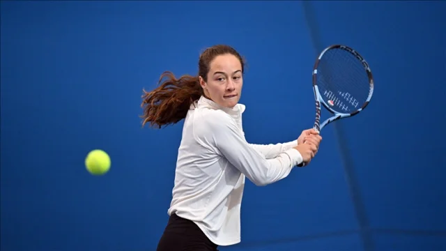 Zeynep Sönmez Brisbane Tenis Turnuvası'nda finale çıktı