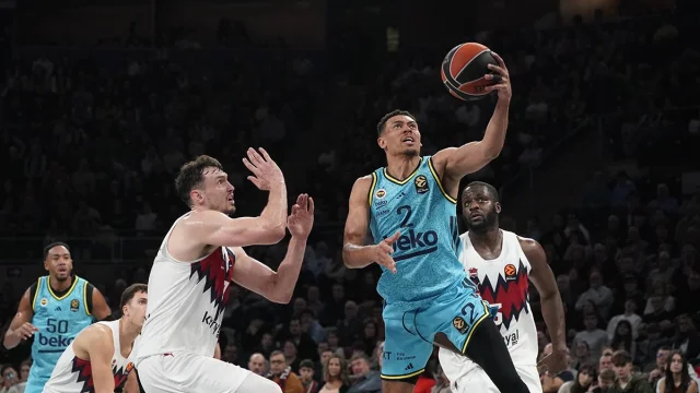 Fenerbahçe Beko'dan EuroLeague'de Gövde Gösterisi: Deplasmanda 108 Sayı