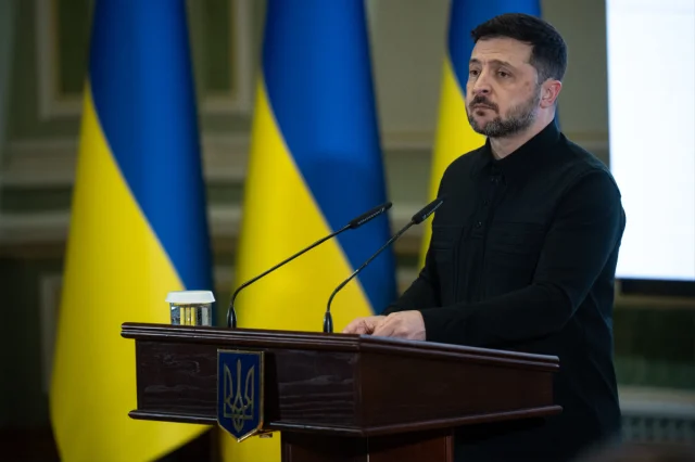 Zelenskiy, Ukrayna Dijital Dönüşüm Bakanı Fedorov'un savunma bakanı olarak atanacağını duyurdu