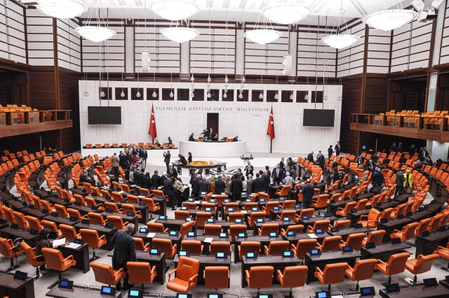 TBMM Genel Kurulu Yeter Sayı Sağlanamayınca Erken Kapanış Yaptı