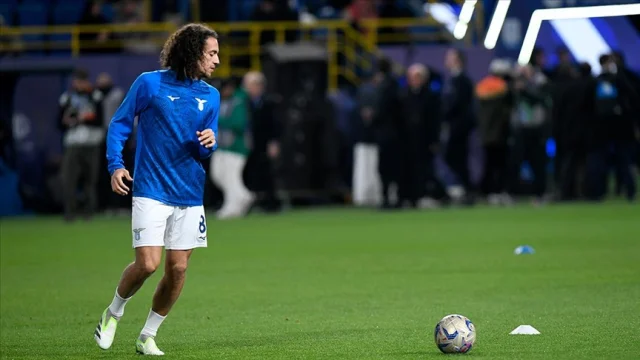 Fenerbahçe'nin yeni transferi Matteo Guendouzi İstanbul'a geldi