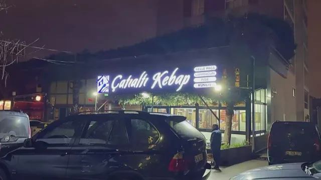 İstanbul’da Müşterilerin Bulunduğu İş Yerine Silahlı Saldırı