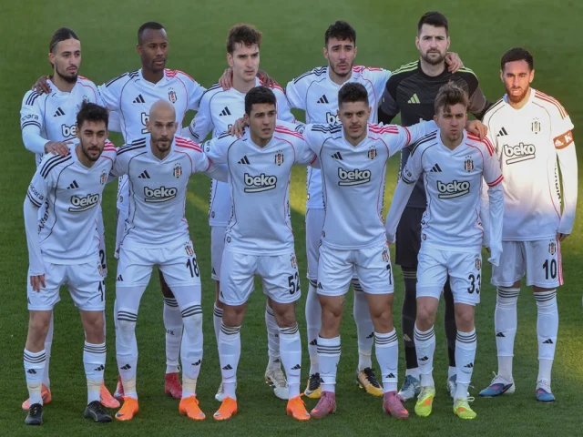 Beşiktaş hazırlık maçında FCSB'yi 2-1 mağlup etti