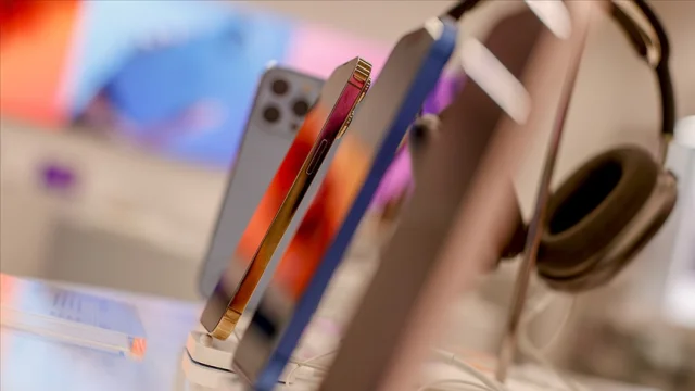 Küresel akıllı telefon pazarı büyürken Apple zirvede: 2026'd...