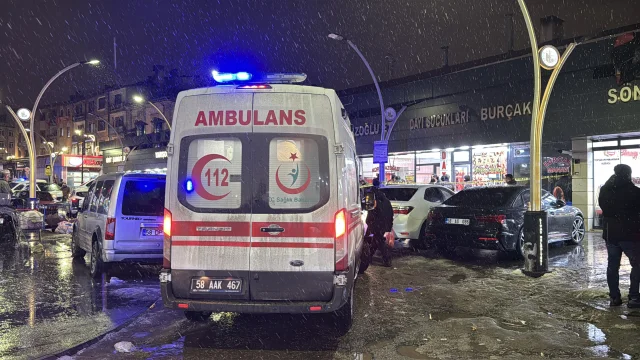 Sivas'ta silahlı kavga: 2 kişi yaralandı