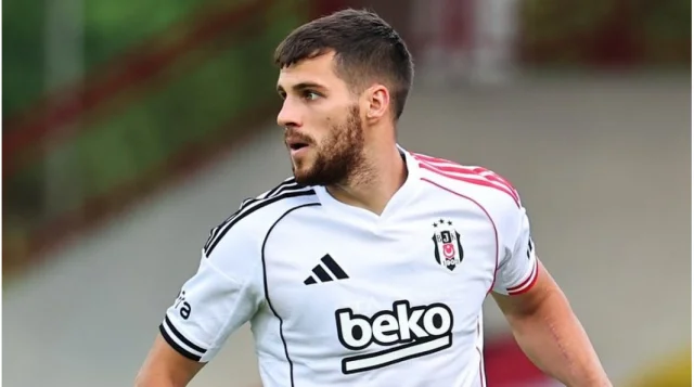 Beşiktaş'ta David Jurasek'in kiralık sözleşmesi feshedildi