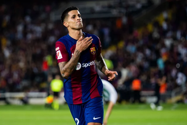 Barcelona, Joao Cancelo'yu sezon sonuna kadar kiraladı