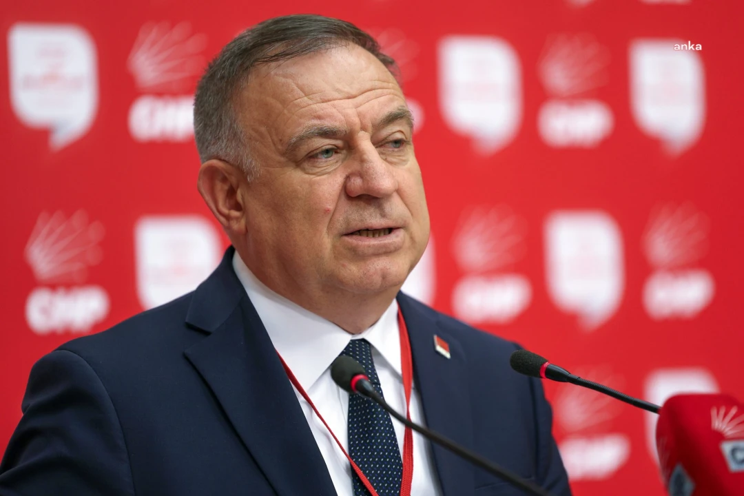 CHP'li Zeybek: İyi Başkan Eleştiriden Ders Çıkarır