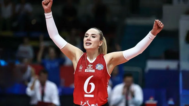 Uyuşturucu soruşturmasında yeni operasyon: Voleybolcu Derya Çayırgan gözaltına alındı 