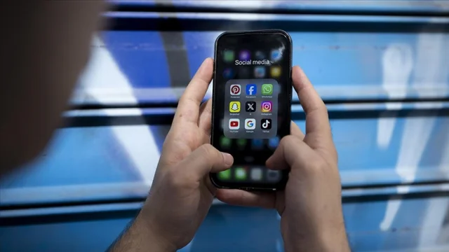 İngiltere'de 16 Yaş Altına Sosyal Medya Yasağı Gündemde