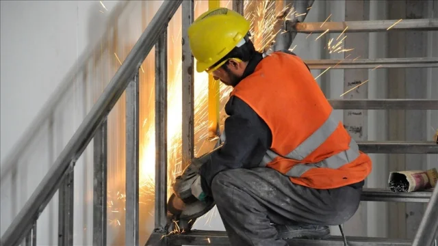 Ücretli çalışan sayısı arttı: Kasım 2025'te istihdam yüzde 1 Yyükseldi