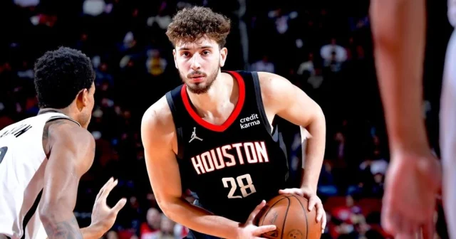 NBA'de Rockets, sahasında Timberwolves'u yıldızlarıyla geçti