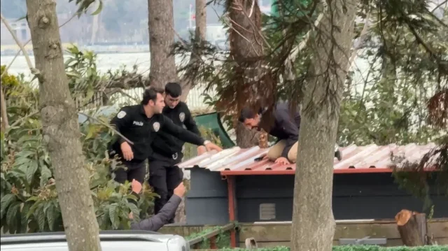 Sarıyer’de Kafeteryada Şüpheli Ölüm: Yakını Sinir Krizi Geçirip Çatıya Çıktı