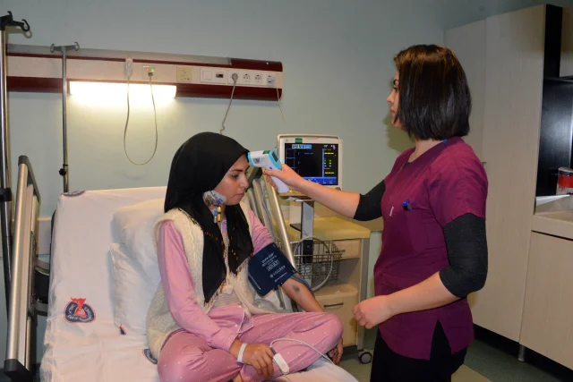 Nefes Darlığıyla Gitti, Milyonda Bir Görülen Kalp Hastalığı Olduğunu Öğrendi