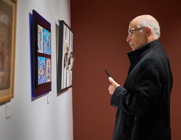 Karaköy'de Yeni Bir Sanat Durağı: 'Gelenek: In Progress' Sergisi Ziyarete Açıldı