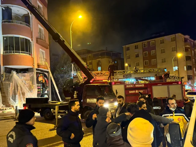 Bilecik'te İş Yerinde Yangın Paniği: İtfaiye Zamanla Yarıştı