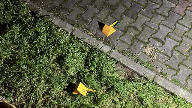 Karabük'te Tüfekli Saldırı: Kapıda Vurulan Kişi Yaralandı