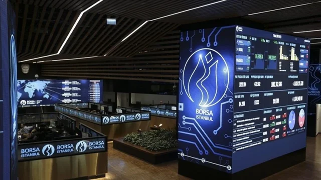 BIST 100 Endeksi Günü Rekor Seviyeden Tamamladı