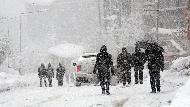 Kar yağışı hangi bölgelerde etkili olacak? Meteoroloji Genel Müdürlüğü açıkladı