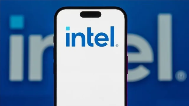 Intel Hisseleri Tedarik Sorunları Nedeniyle Yüzde 14 Değer Kaybetti