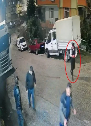 Antalya'da İki Arkadaş Arasındaki Tartışma Bıçaklı Kavgaya Dönüştü