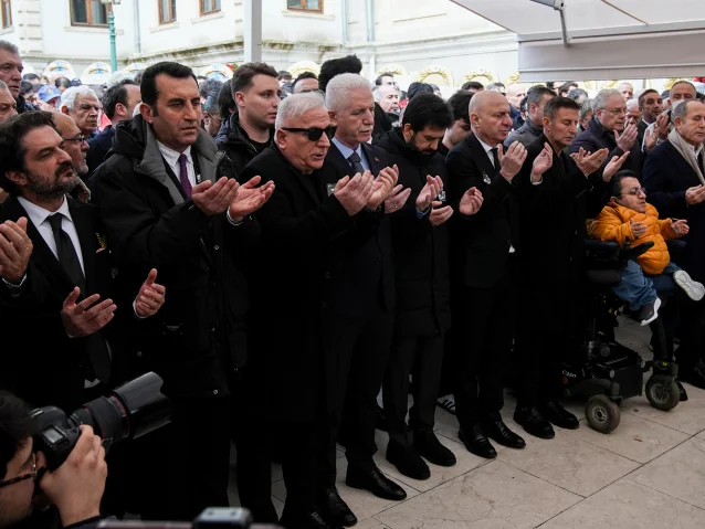 Usta Sanatçı Haldun Dormen Son Yolculuğuna Uğurlandı