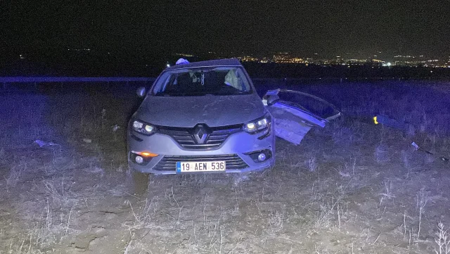 Çorum'da Trafik Kazası: İki otomobil Birbiriyle Çarpıştı