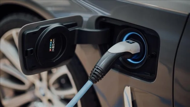 The Guardian Yazdı: Türkiye Elektrikli Araç Satışında AB'yi Yakaladı