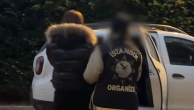 Sosyal medya ünlüsü Mika Raun gözaltına alındı