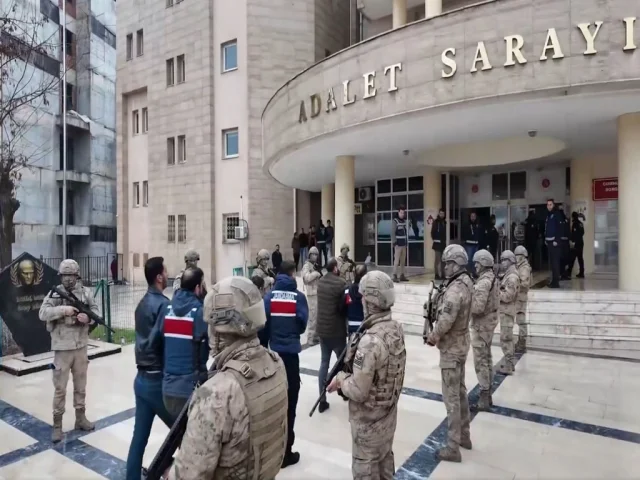 Şanlıurfa'da tefecilik operasyonunda 23 kişi tutuklandı
