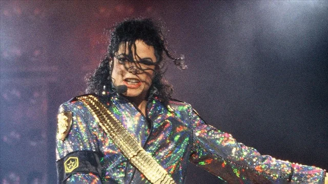 Michael Jackson filminin vizyon tarihi belli oldu!
