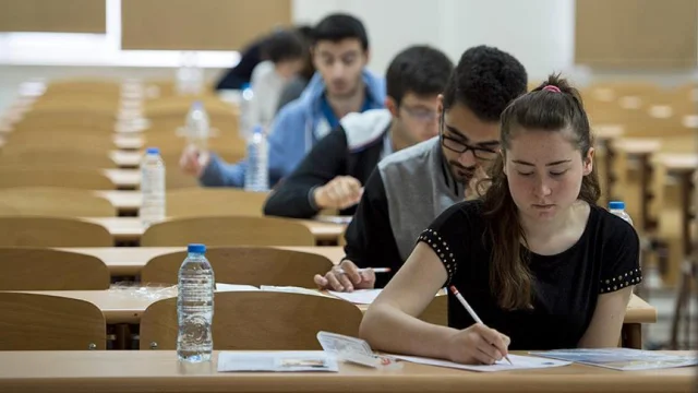 Milyonlarca aday için geri sayım başladı! YKS başvuruları ne zaman? Başvuru nereden yapılacak? 