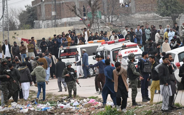 Pakistan'da cami saldırısında ölü sayısı 36'ya yükseldi