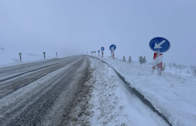 Ardahan'da Şiddetli Tipi Hayatı Olumsuz Etkiliyor